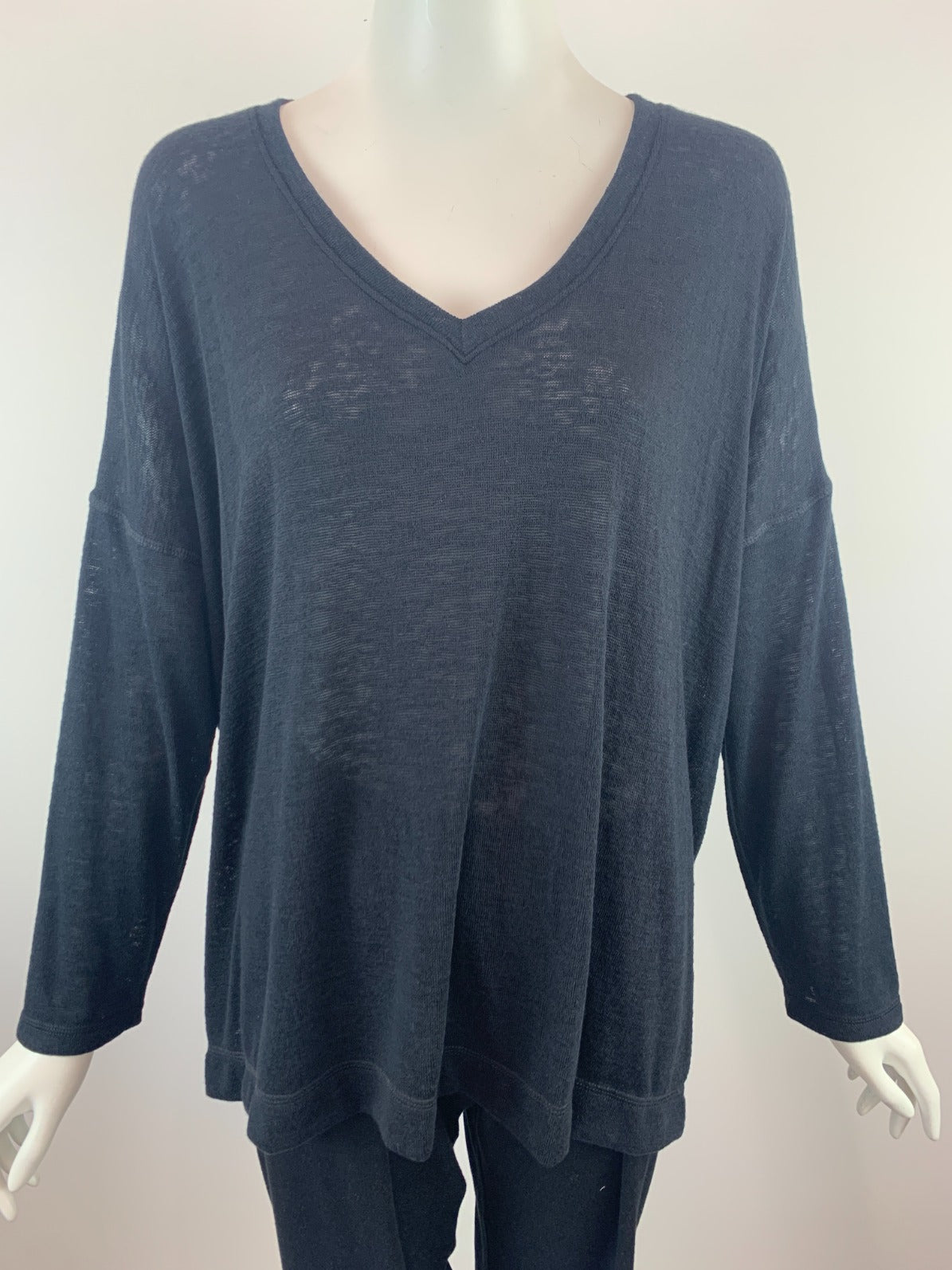 3/4 Length Vneck Top - Black