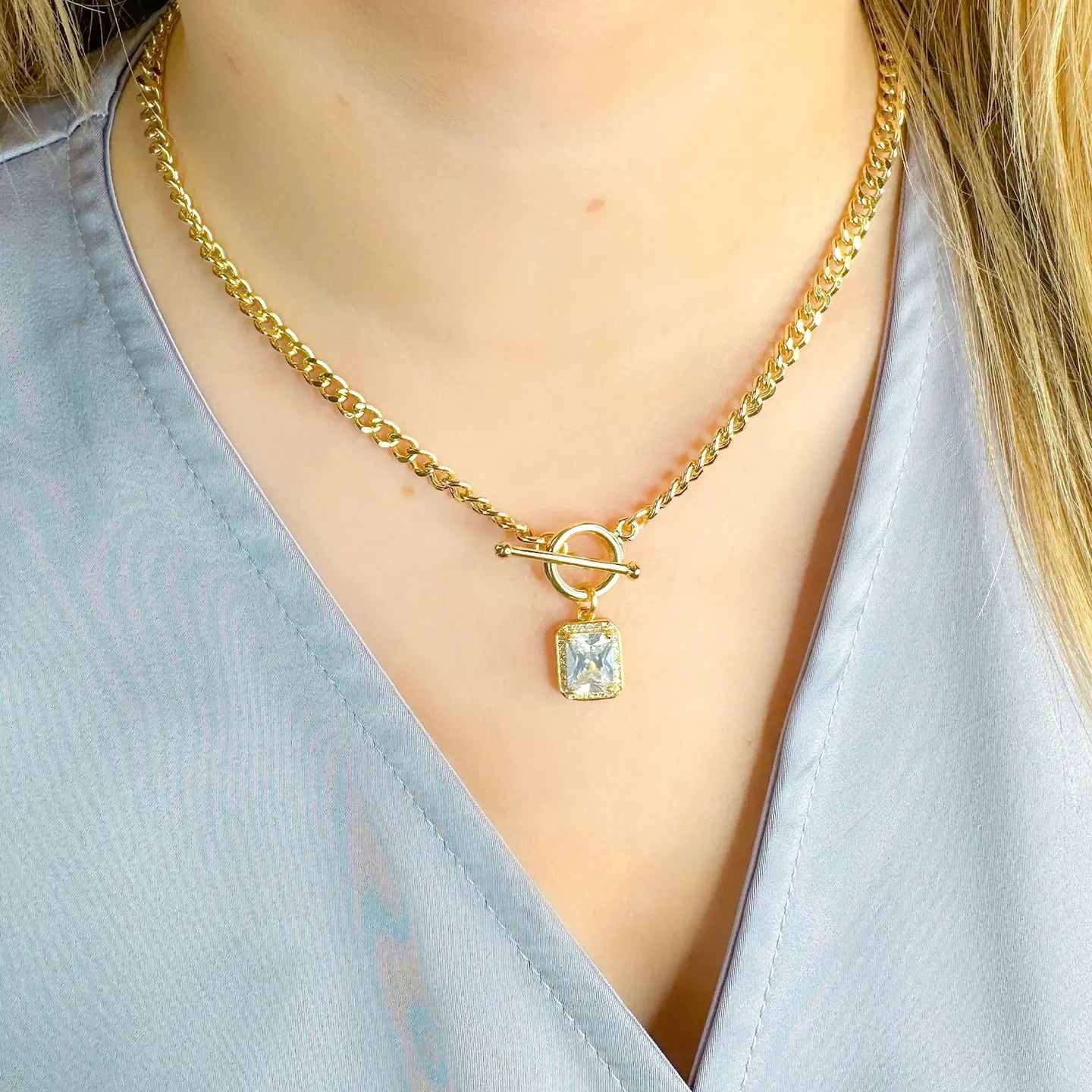 Taylor Shaye Glam Toggle Necklace