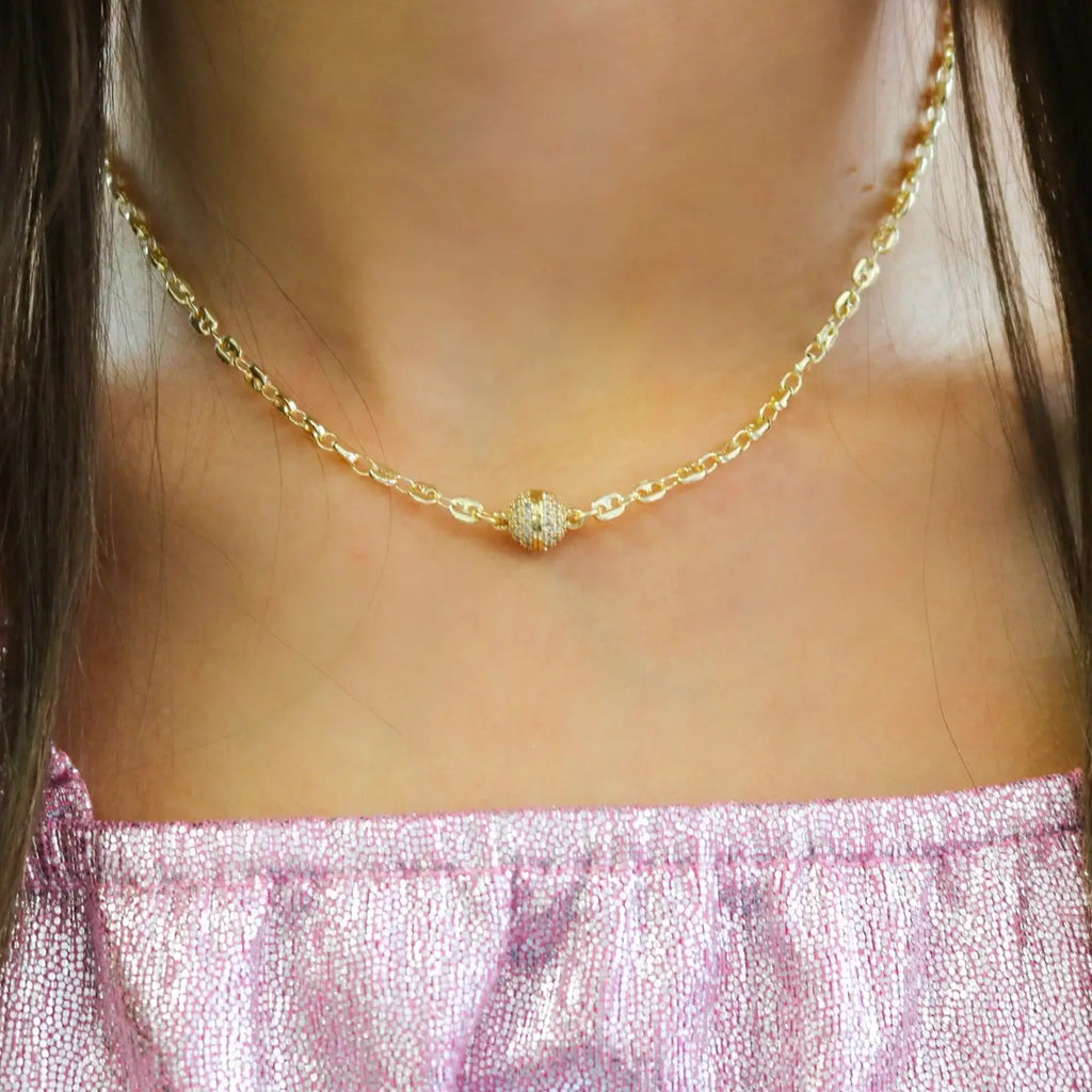 Taylor Shaye Riah Choker