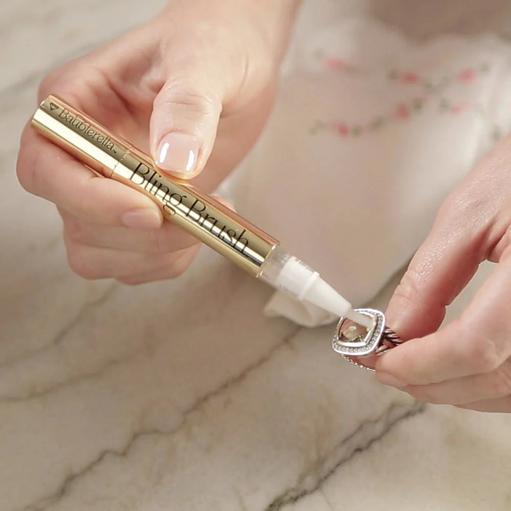 Baublerella Bling Brush Jewelry Cleaner