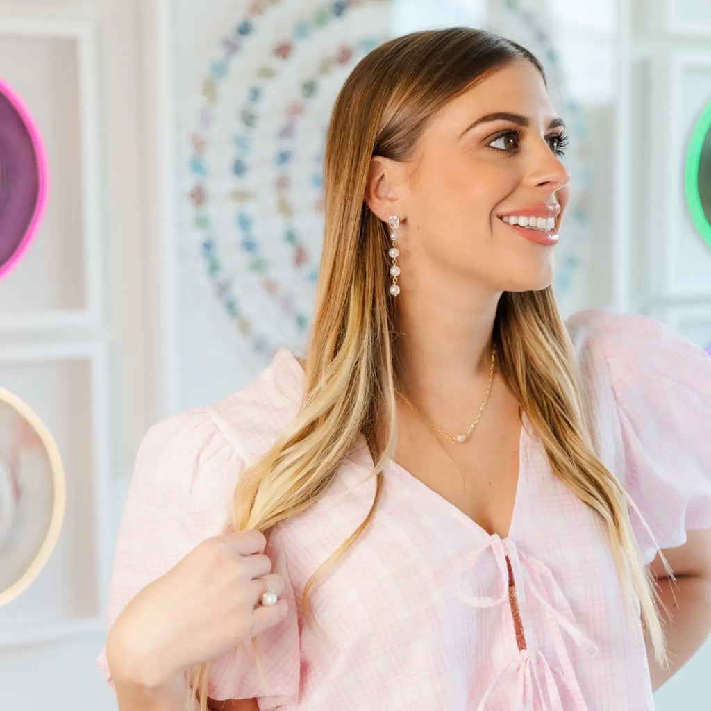 Taylor Shaye Sarah Pearl Drop