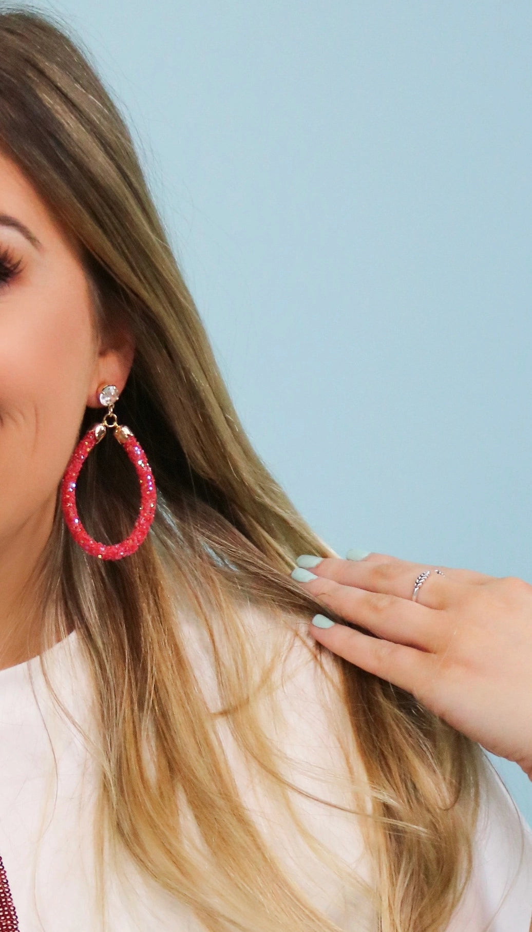 Taylor Shaye Colorful Glitter Teardrops - Hot Pink