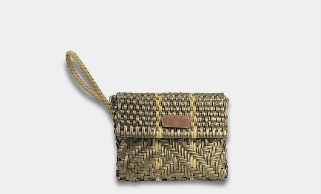 Maria Victoria Glimmer Wristlet - Golden