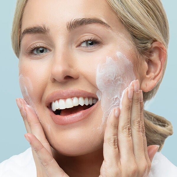 Merle Norman Aqua Bliss Cleansing Lotion