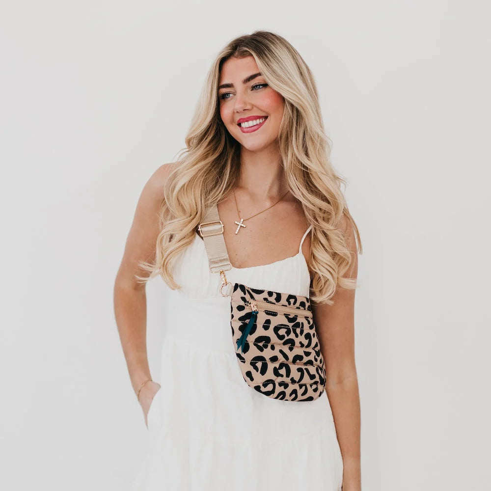 Pretty Simple Leopard Puffer Bum Bag