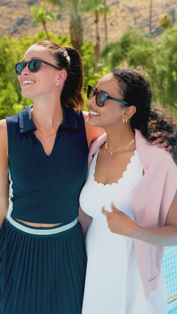 Peepers Polarized Sunglasses